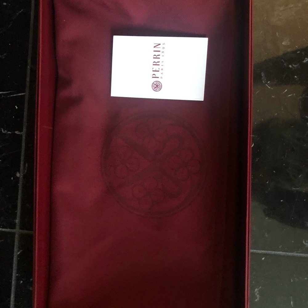 Perrin Handbag - Picture 4 of 4